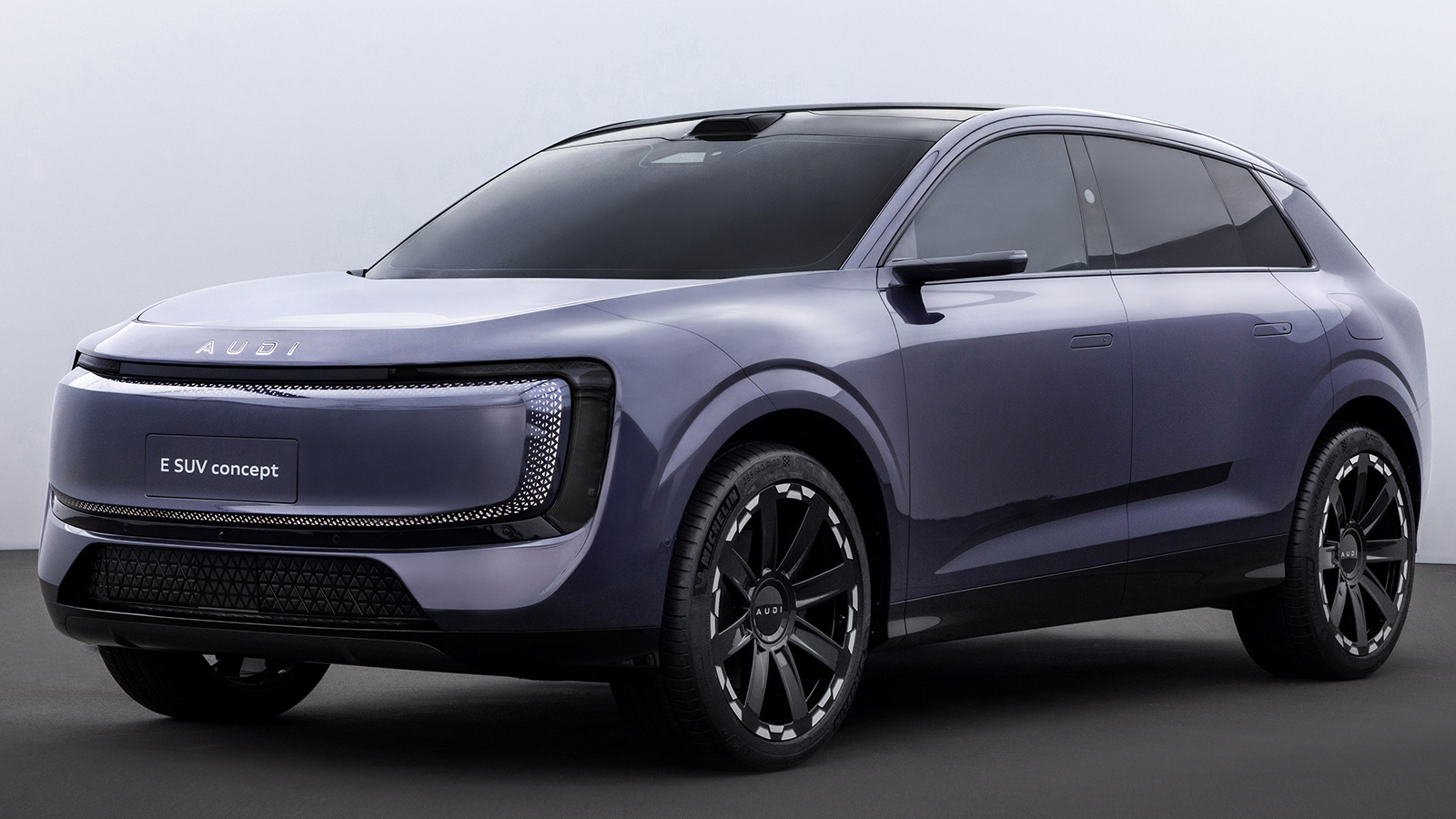 Το δεύτερο αυτοκίνητο της AUDI είναι ηλεκτρικό SUV με 680 άλογα 